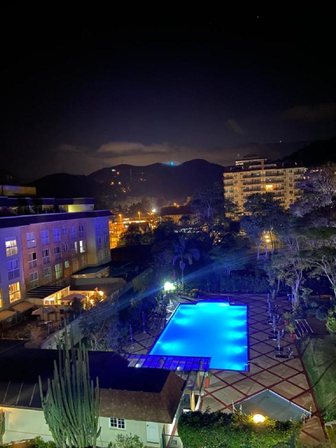 ホテル Happy Flat Itaipava - Granja Brasil エクステリア 写真